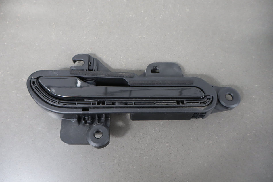2020 Tesla Model Y- Outside Door Handle(s)