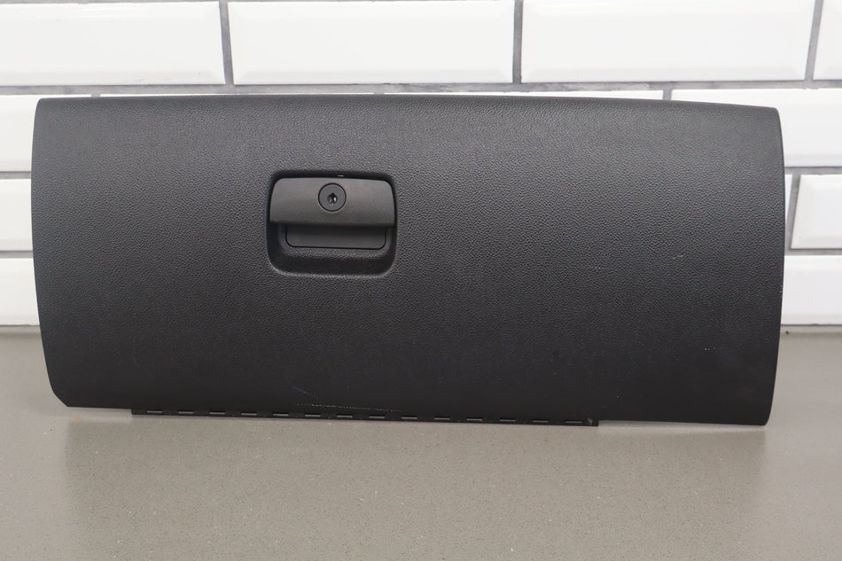 2007 Chevrolet Suburban 1500- Glove Box