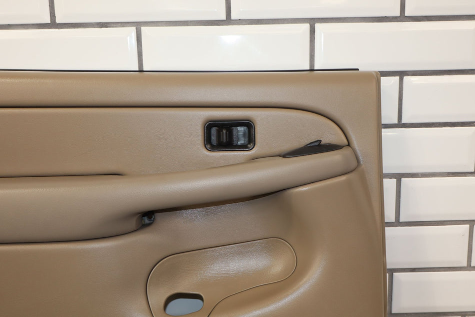 2004 GMC Sierra 2500- Rear Door Trim