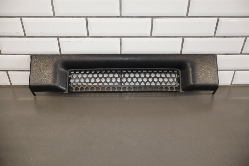 2003-2007 Hummer H2 Lower Front Grille 15078156