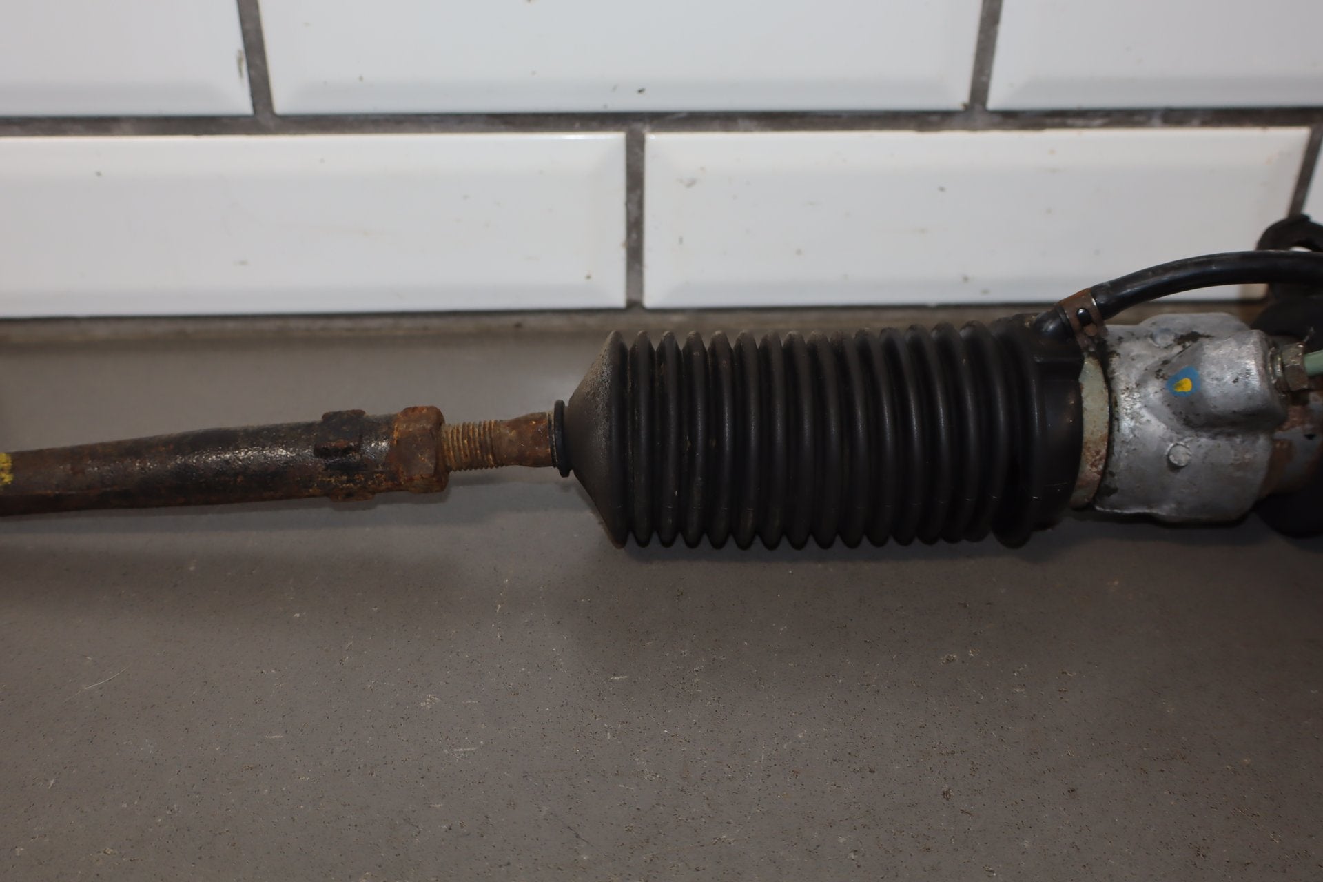 1986 Nissan 300ZX Steering Gear OEM – J & J Auto Wrecking