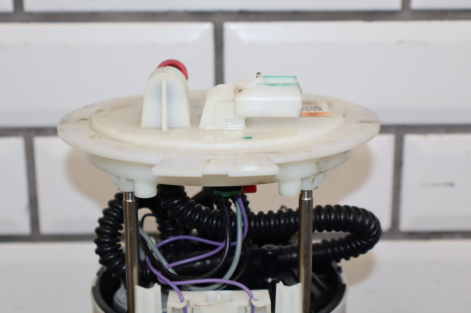 2014-21 Jeep Grand Cherokee SRT Fuel Pump Sender Assembly