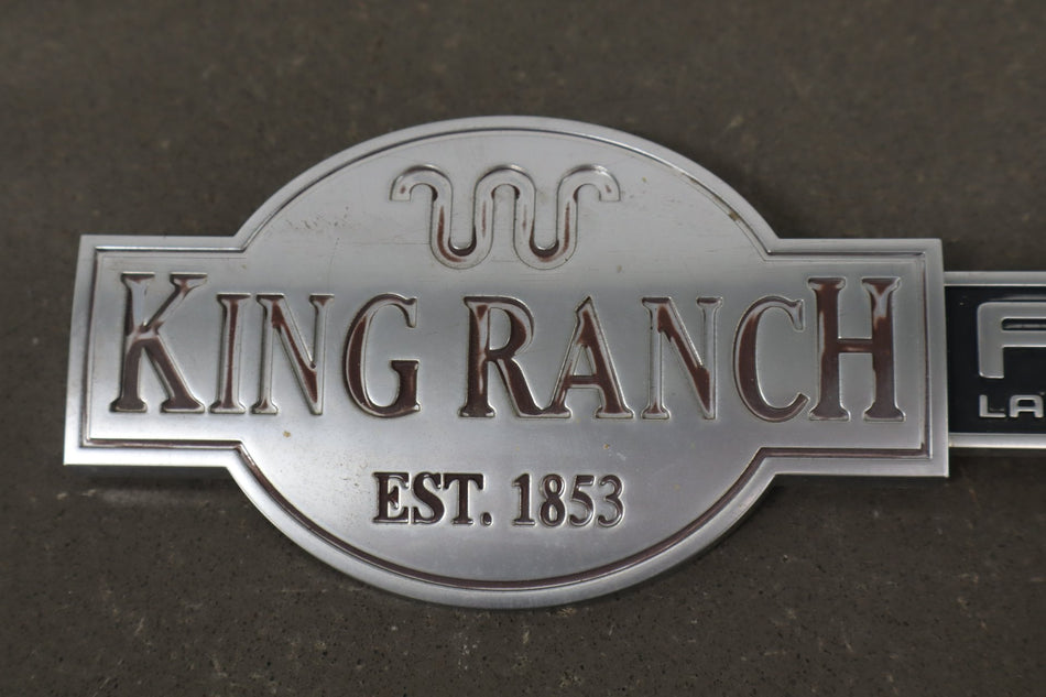 03-07 F250 F-250 King Ranch Lariat Super Duty Fender Badge Emblem Plate RH Right