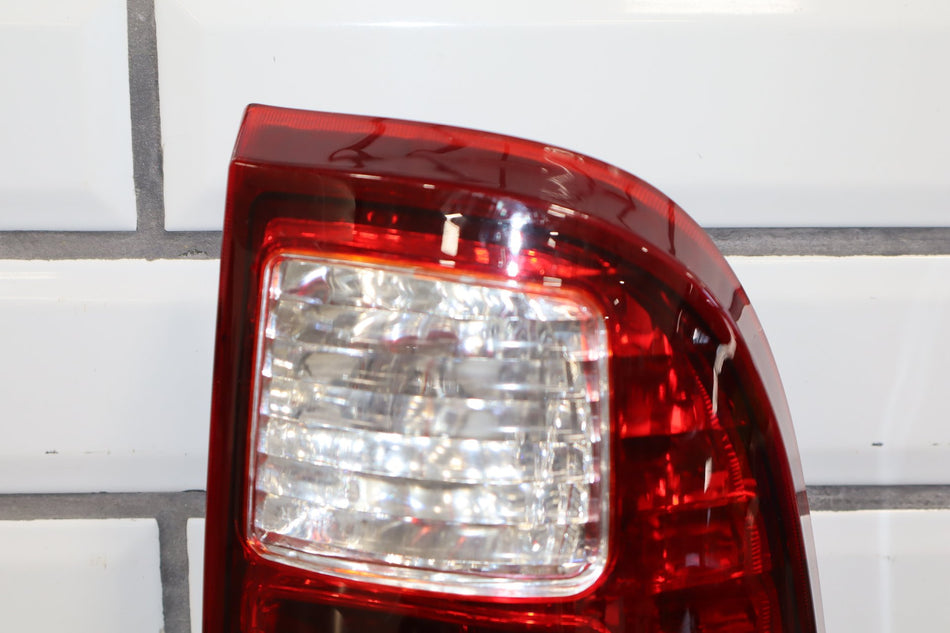 2008-2016 Ford F-250 Super Duty Right Tail Light BC3Z13404A OEM