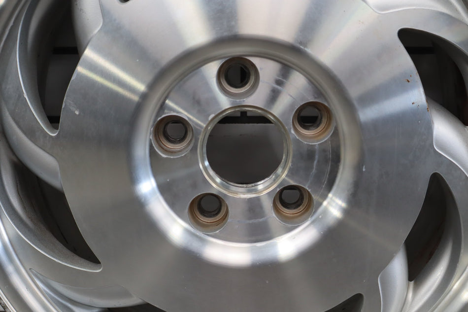 1993-1996 Chevrolet Corvette C4 LH Left 17x8.5 Machined Finish Sawblade WheelOEM