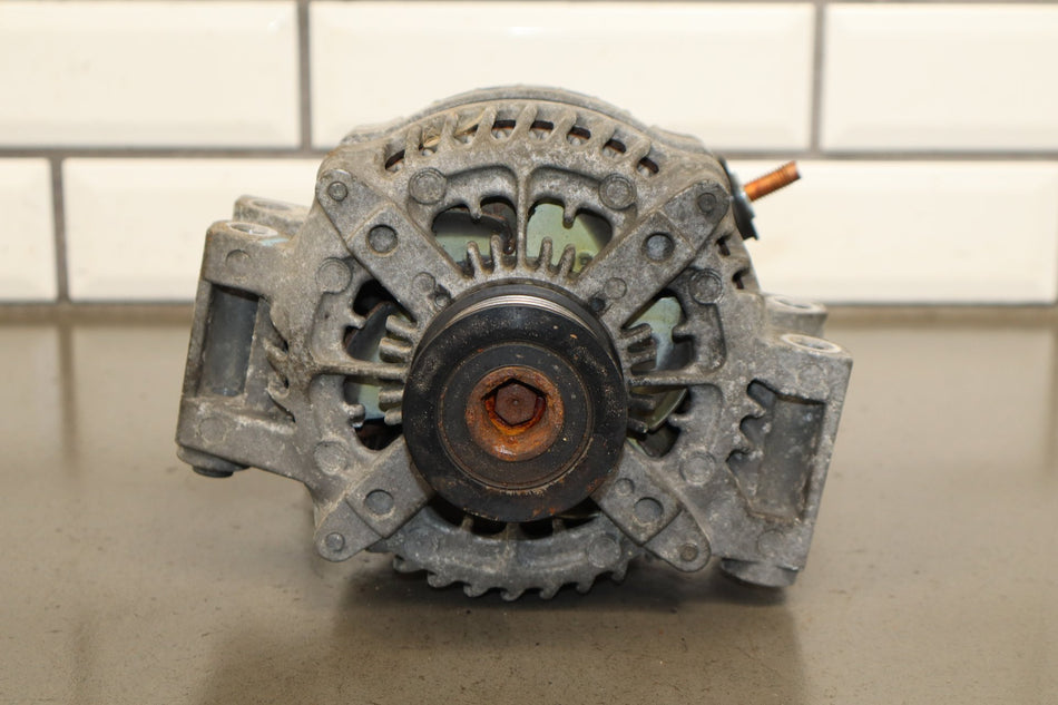 2014 Jeep Grand Cherokee Alternator OEM