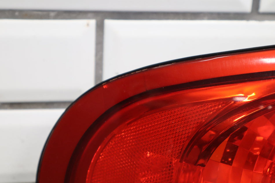 2004 Pontiac GTO Left Tail Light 92146794