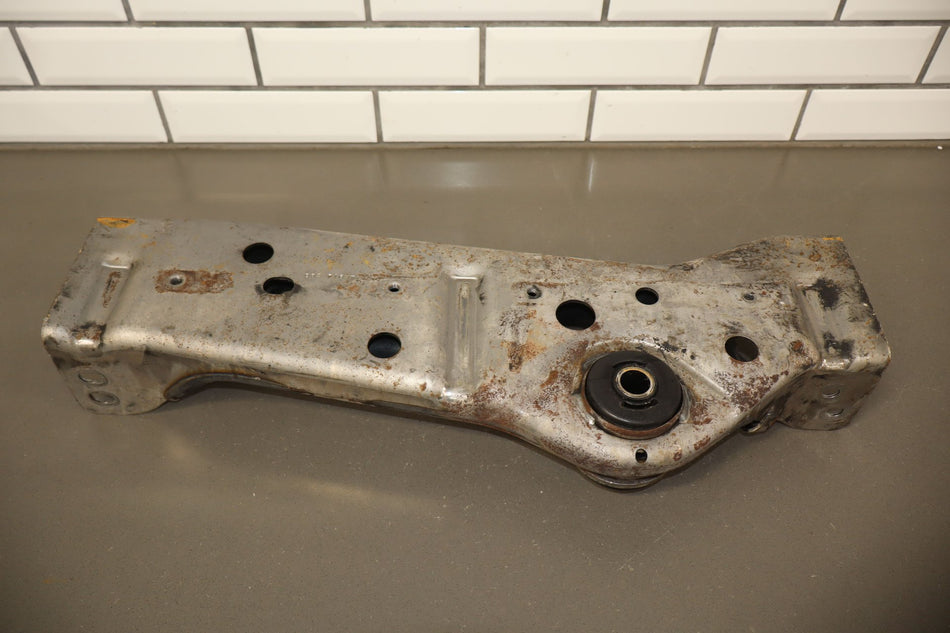 2007 Hummer H2 Transmission Crossmember OEM