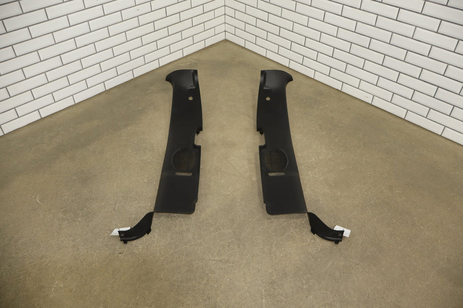 99-07 Ford F250 F350 Super Duty Crew Cab Pair Interior C Pillar Trim Panel Black