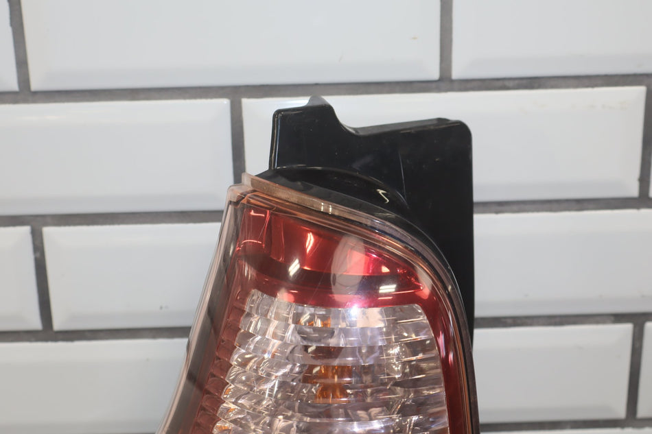 2003-2005 Toyota 4Runner Left Tail Light 8156135270 OEM
