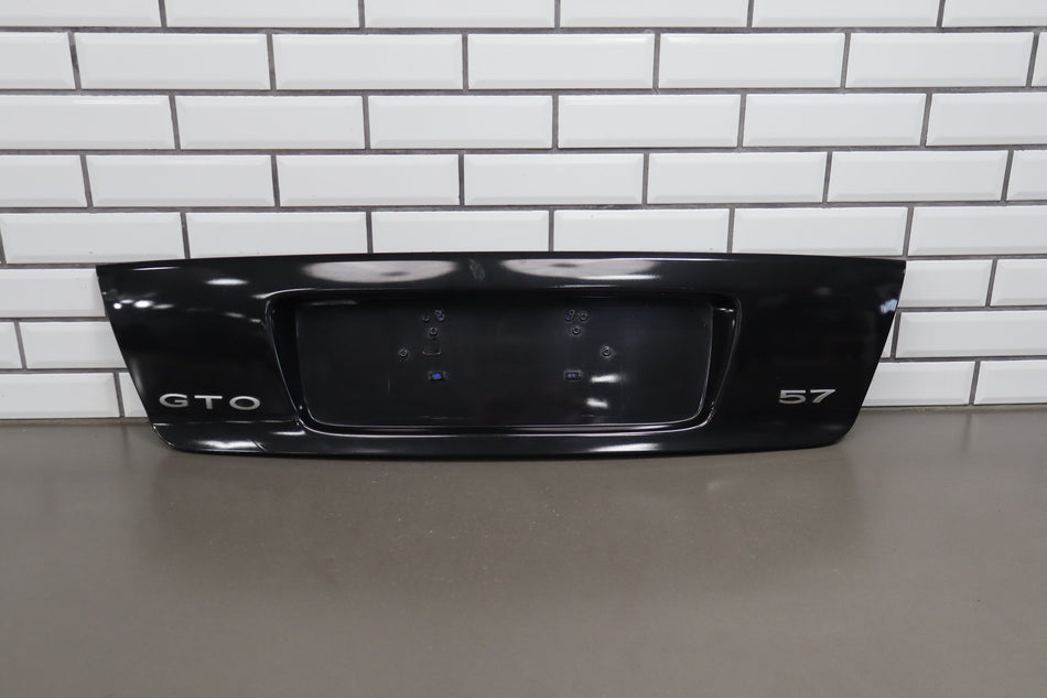 2004-2006 Pontiac GTO - Tail Finish Panel Phantom Black