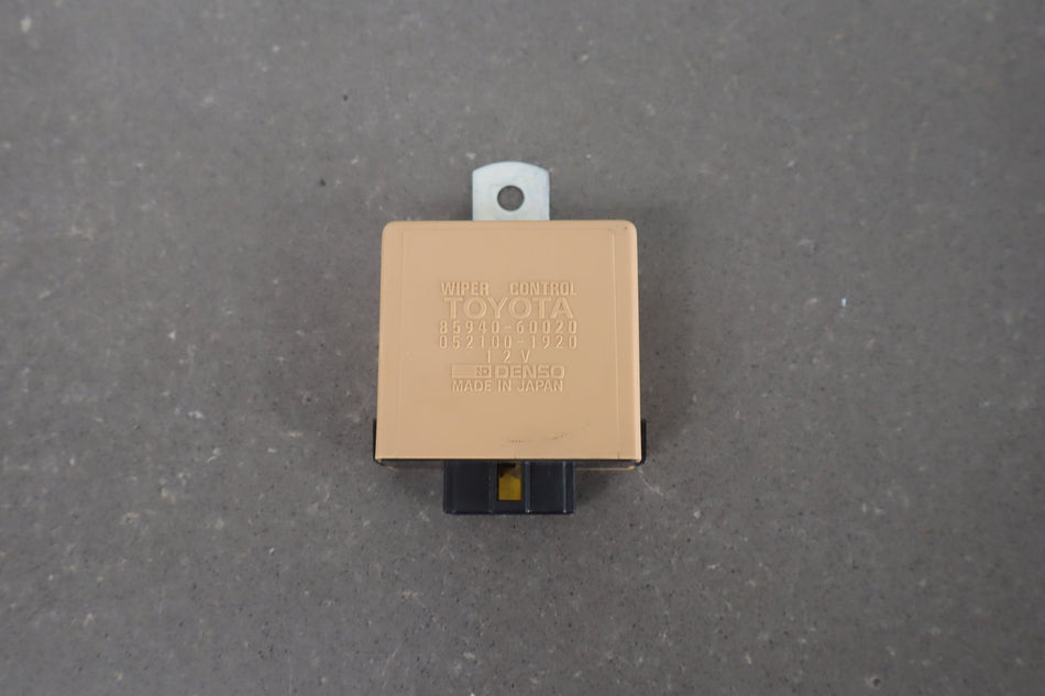 1991 Toyota Land Cruiser Chassis Control Module OEM