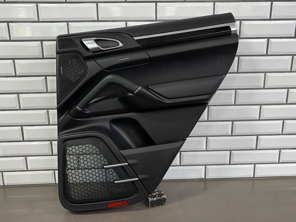 2011 Porsche Cayenne Right Rear Door Panel Black MA
