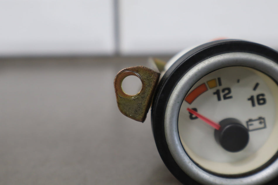 2001 Dodge Viper- Gauge