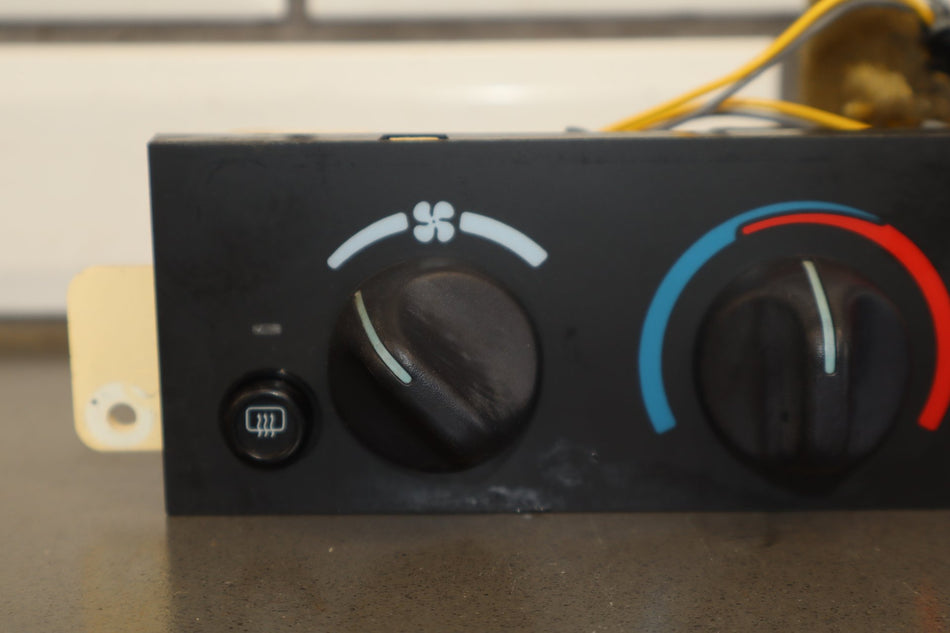 98-02 Chevy Camaro Manual Temperature Heater Controls OEM
