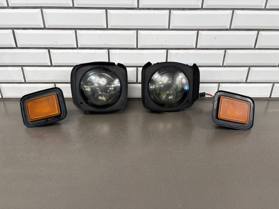 2003-2009 Hummer H2 OEM Headlamps W/ Amber Marker Lamps