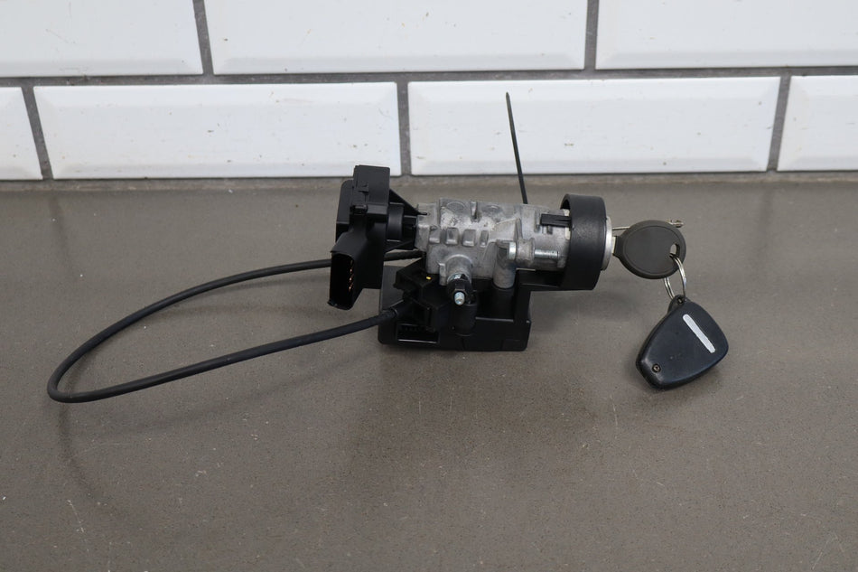 06-10 Dodge Charger SRT8 Ignition Switch w/ Key 04685719AE