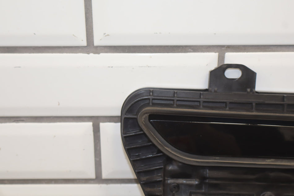 2022-2026 Tesla Model S- Right Rear Door Handle PN: 1009830-00-a