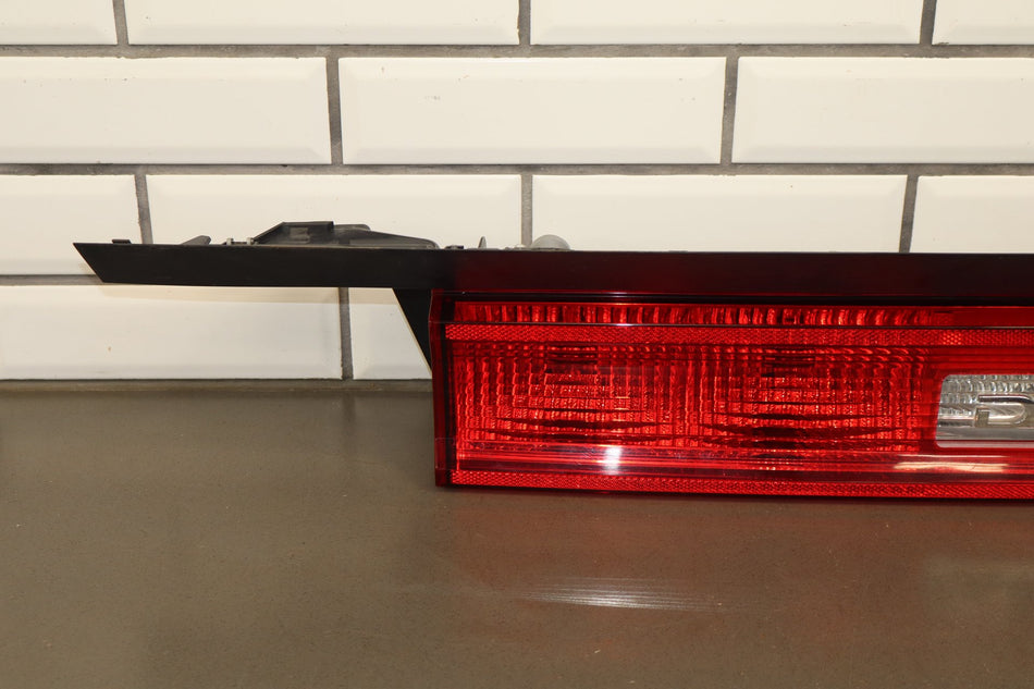 2008-14 Dodge Challenger Trunk Tail Finish Panel Center Lamp OEM