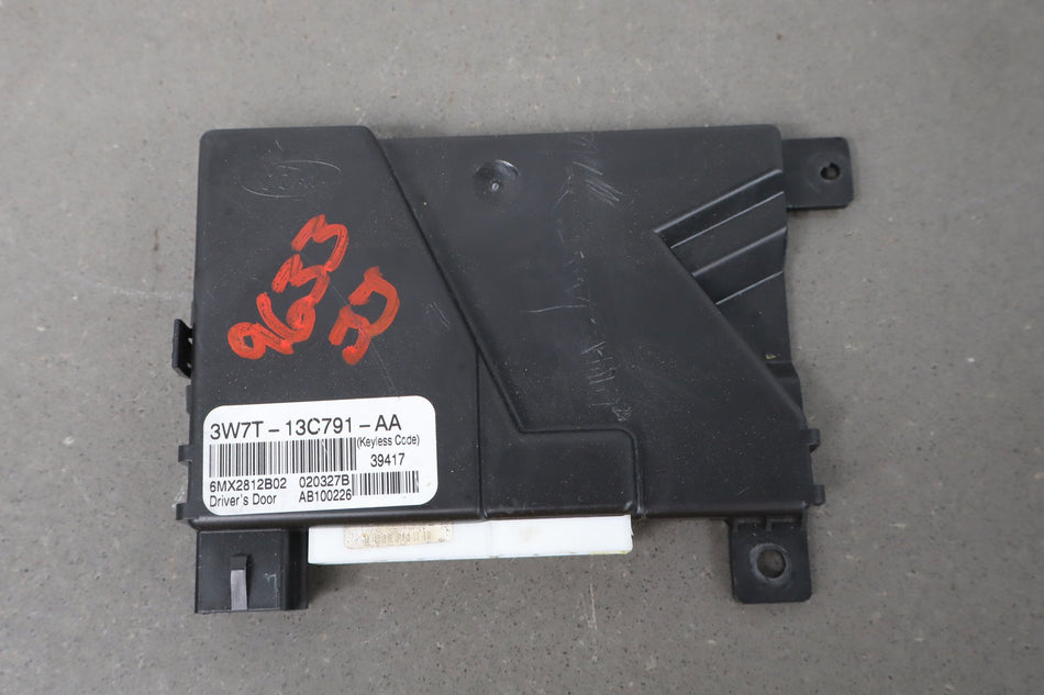 03-04 CROWN VICTORIA KEYLESS ENTRY DRIVER DOOR MODULE COMPUTER 3W7T-13C791-AA