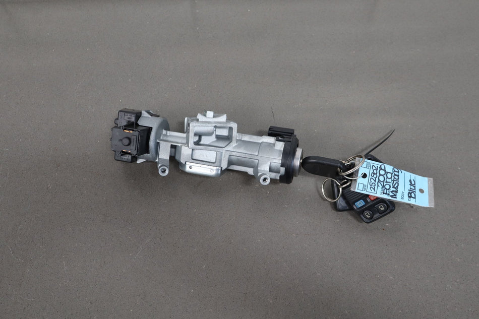 05-09 Ford Mustang S197 Ignition Switch With Key (Tested)