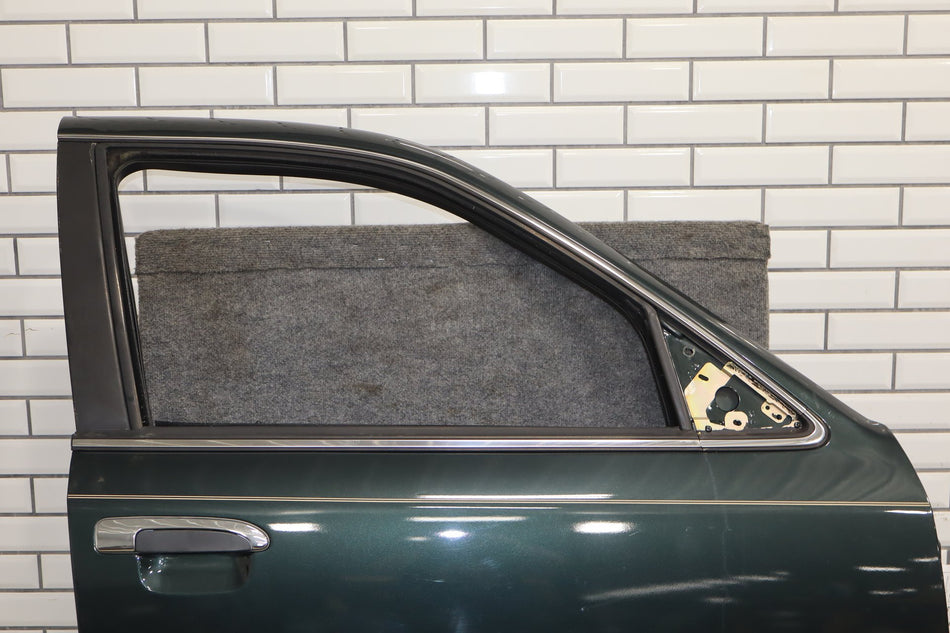 2003-2011 Ford Crown Victoria Right Front Door aspen Green P5