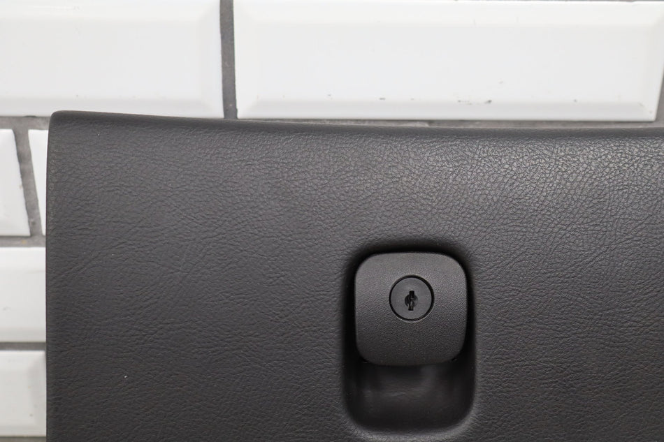 2006-2013 Chevrolet Corvette C6 - Glove Box