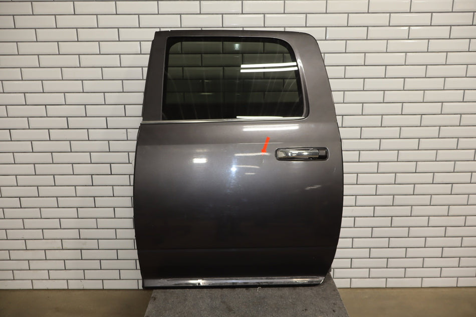 2013-2018 Ram 2500 Left Rear Door Granite Crystal ( PAU ) 4589873AE