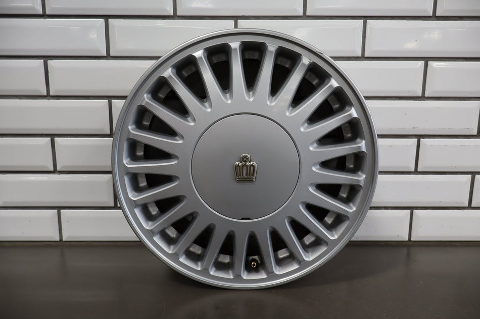 1995-1999 Toyota Crown Alloy Wheel 15x6.5 21 Spoke Silver OEM JZS151