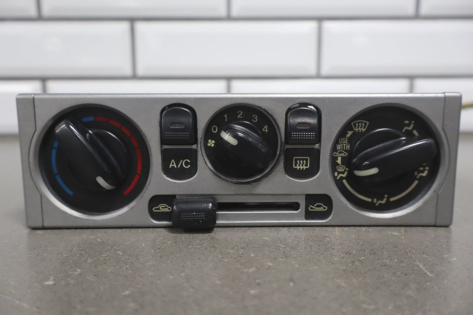 2004-2005 Mazda MX-5 Miata NB2- Climate Control