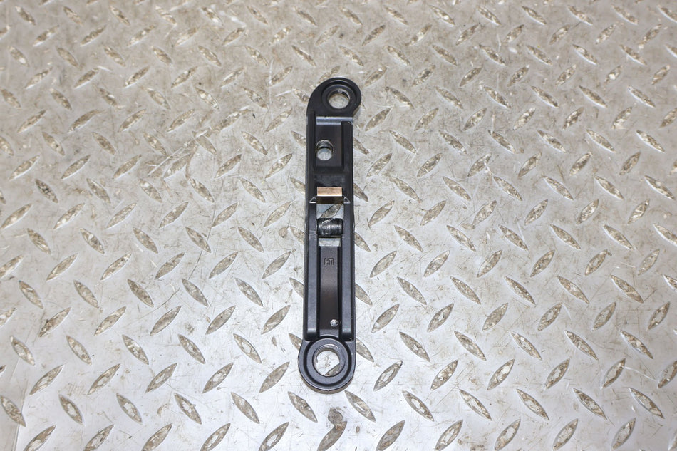 09 Aston Martin V8 Vantage Pair LH&RH Convertible Top Latches (Windshield Mount)