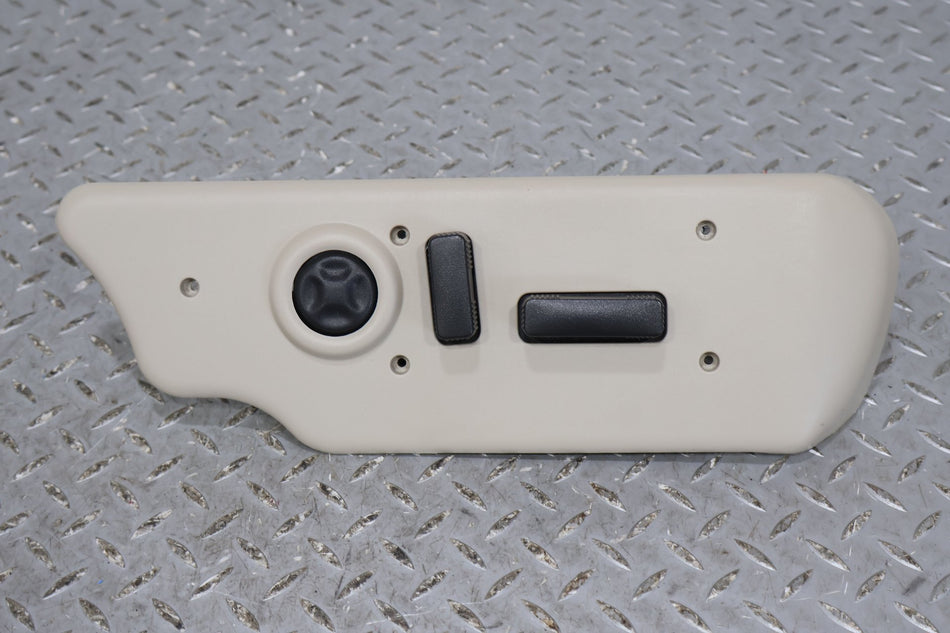 03-06 Cadillac Escalade ESV Right Seat Switch (Shale)
