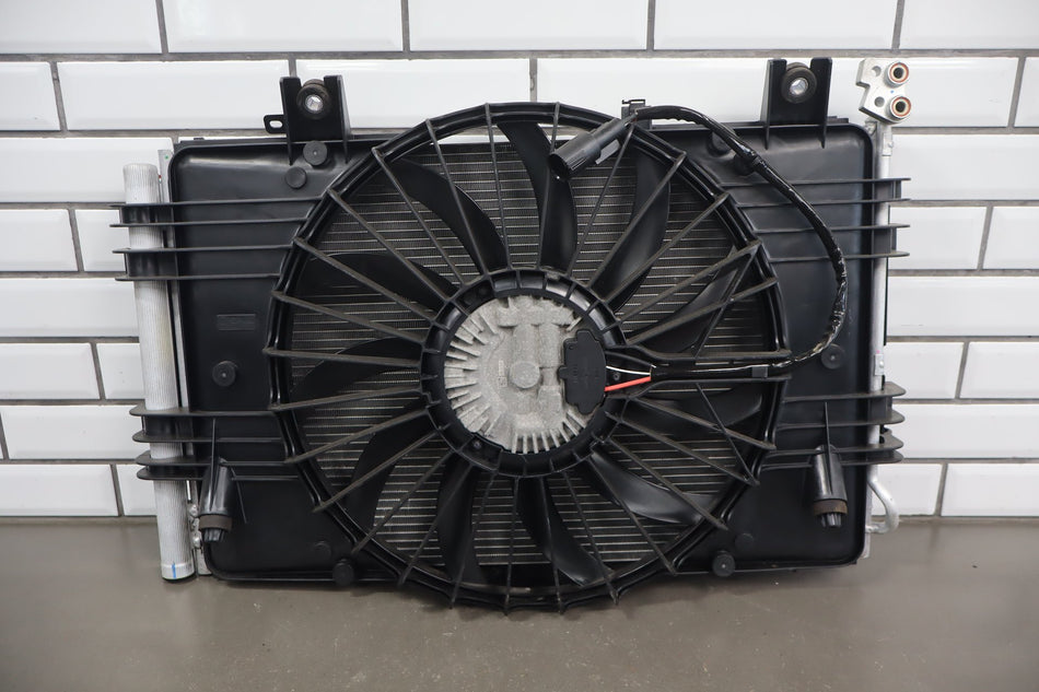 2015-2021 TESLA MODEL X OEM RADIATOR CONDENSOR ELECTRIC COOLING FAN MOTOR SHROUD