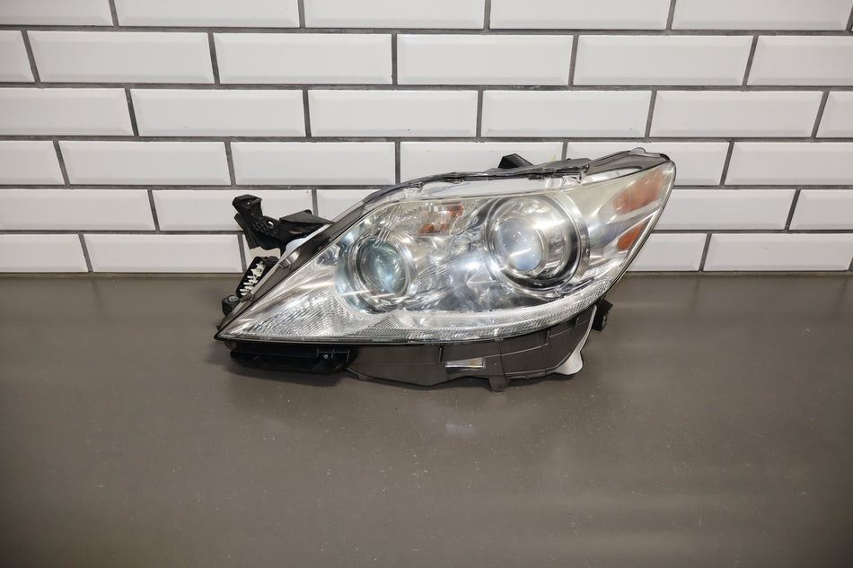 2010-2012 Lexus LS460 Left Driver Headlamp HID Xenon Complete OEM