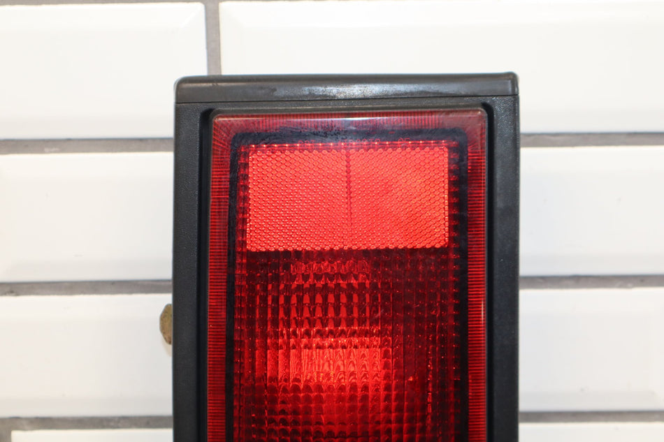 2003-2004 Hummer H2 Left Tail Light 15193458