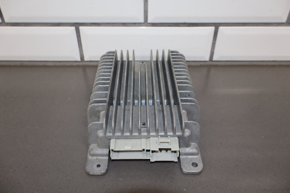 2004-2007 Hummer H2 Radio Amplifier 15267753