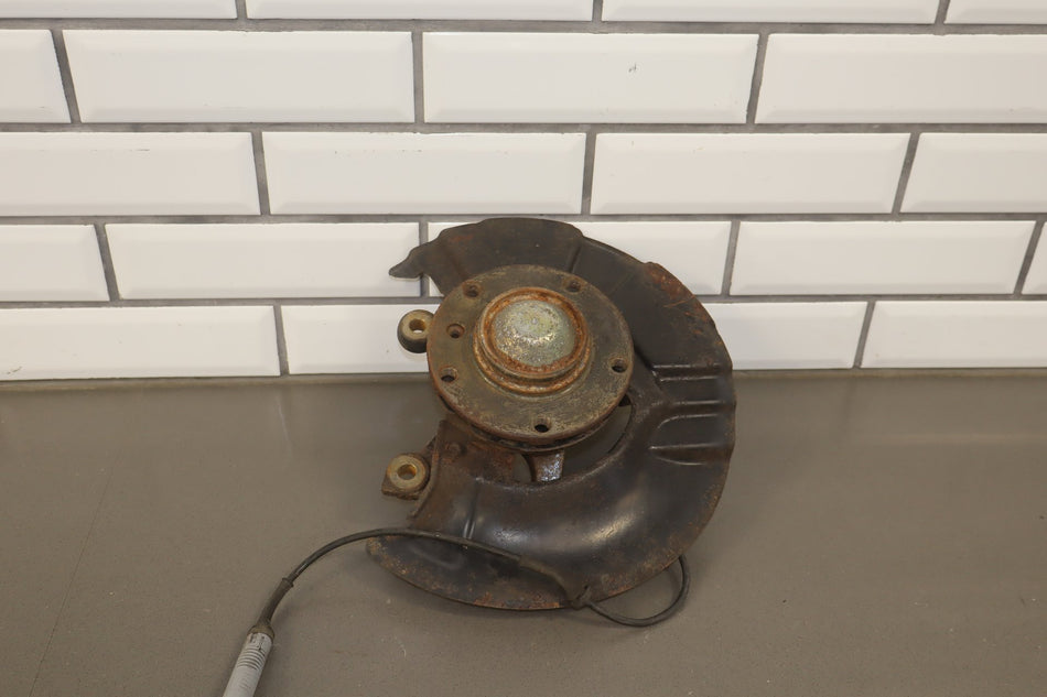 2000 BMW Z3 E36- Left Front Spindle
