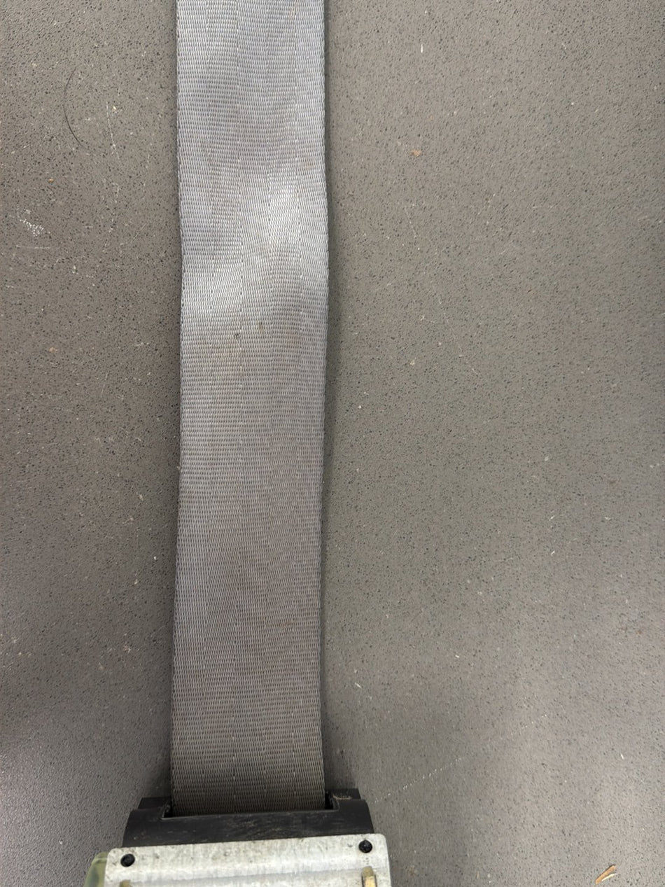 2004 Ford F-250 Super Duty- Right Rear Seat belt