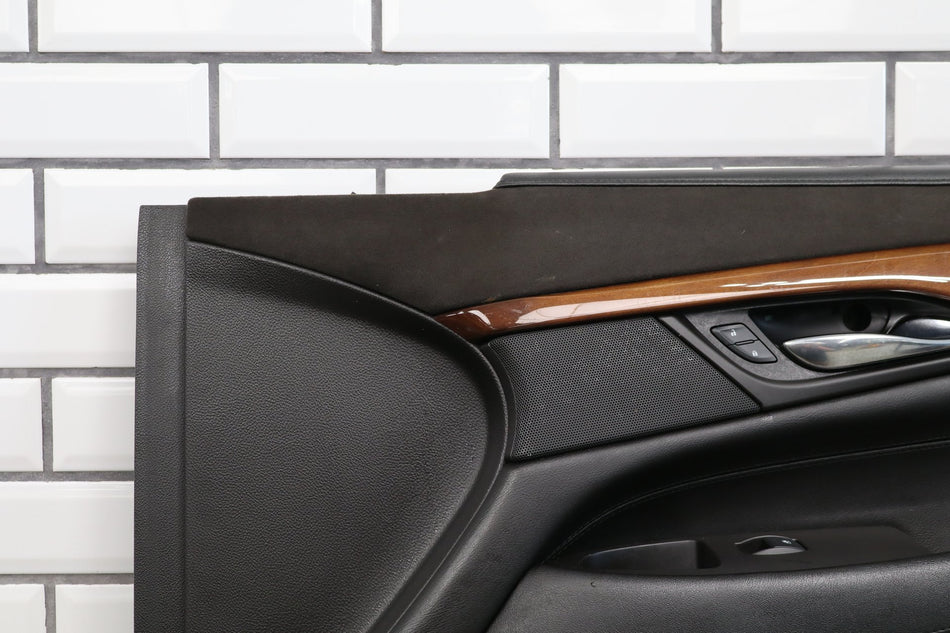 15-20 Cadillac Escalade RF Door Panel Jet Black H2X