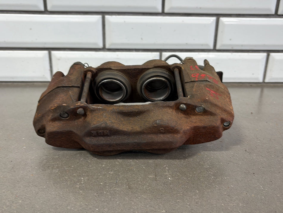 2005-2007 Toyota Sequoia Pair - Front Calipers OEM