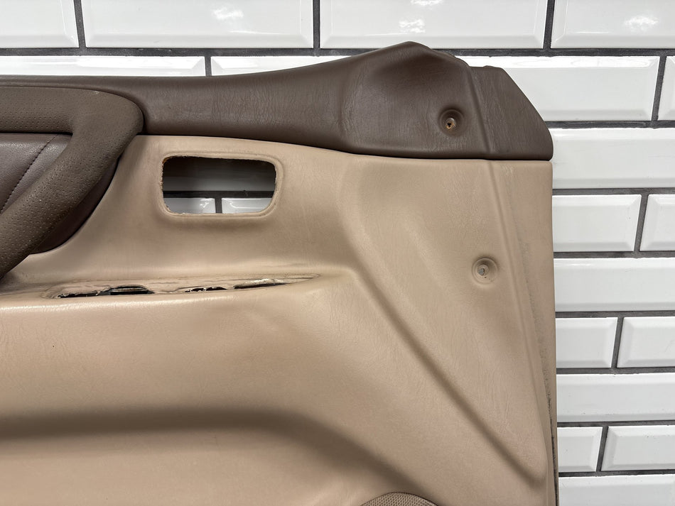 1998-2002 Toyota Land Cruiser J100 Left Front Door Panel Oak