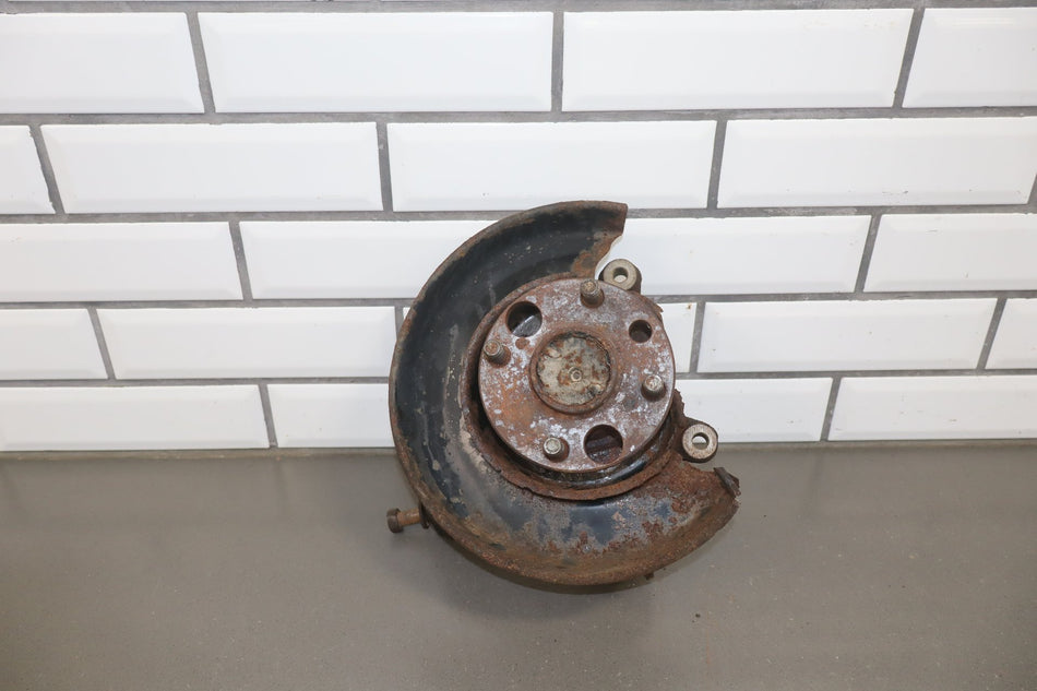 1988 Toyota Corolla GTS Right Rear Knuckle OEM