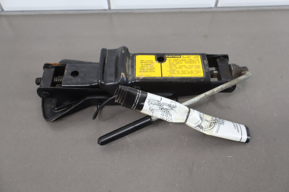 1992 Chevrolet Corvette Jack OEM