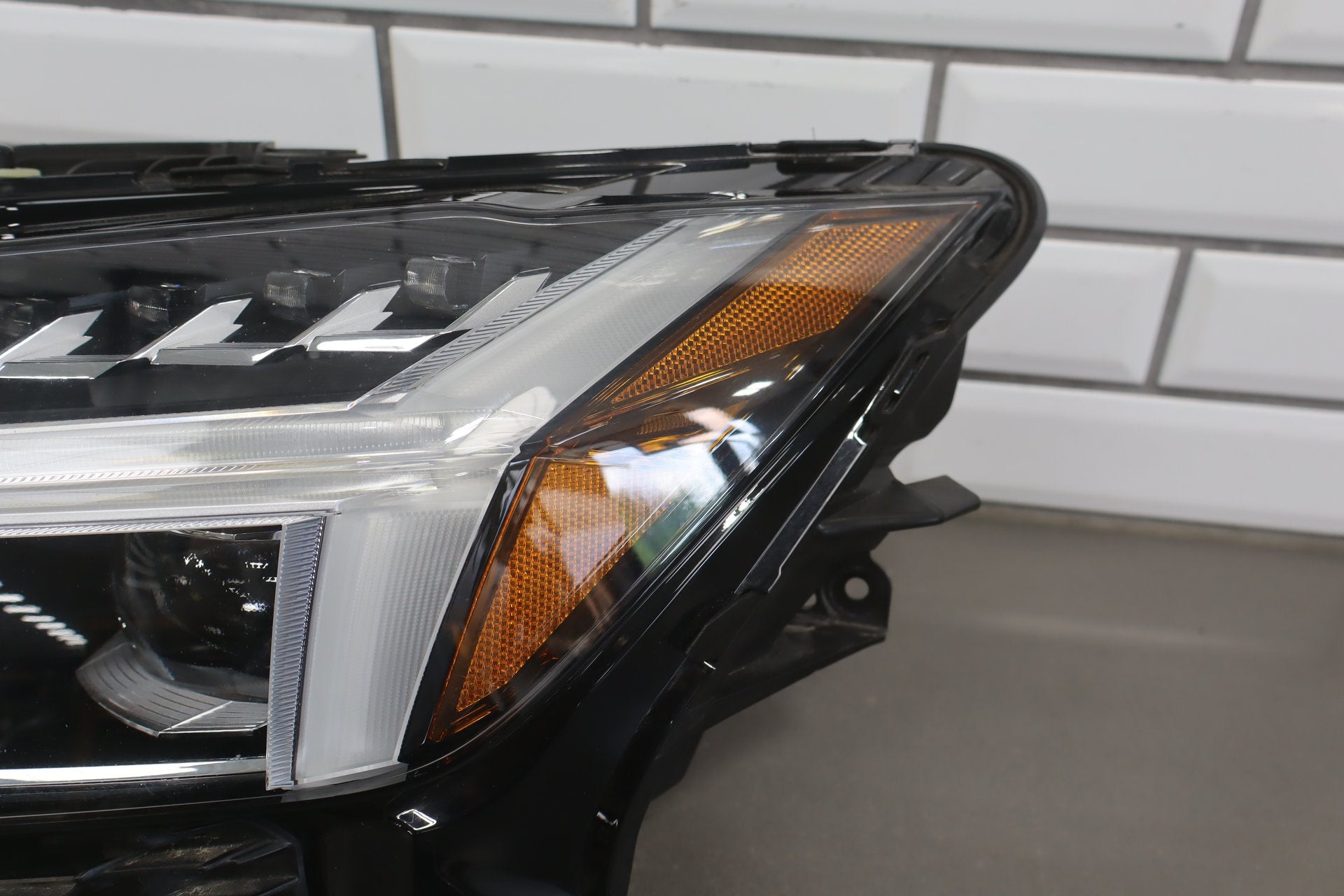 2021-2023 Polestar 2 Driver Left Headlamp – J & J Auto Wrecking