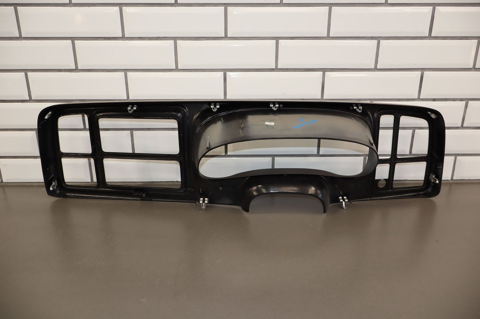 2002 Chevrolet Tahoe Radio Bezel Trim OEM