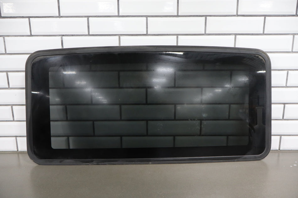 1998-2007 Lexus LX470 Roof Glass 6320160063 OEM