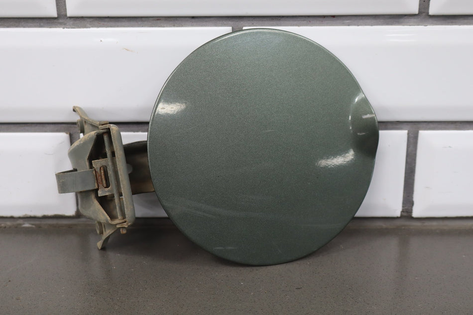 2004 Ford F-250 Super Duty- Fuel Filler Door