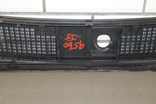 47282553