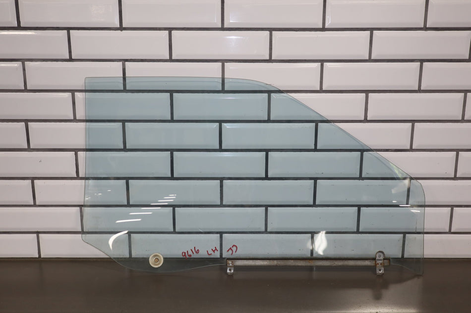 1988 Toyota Corolla Left Front Door Window OEM