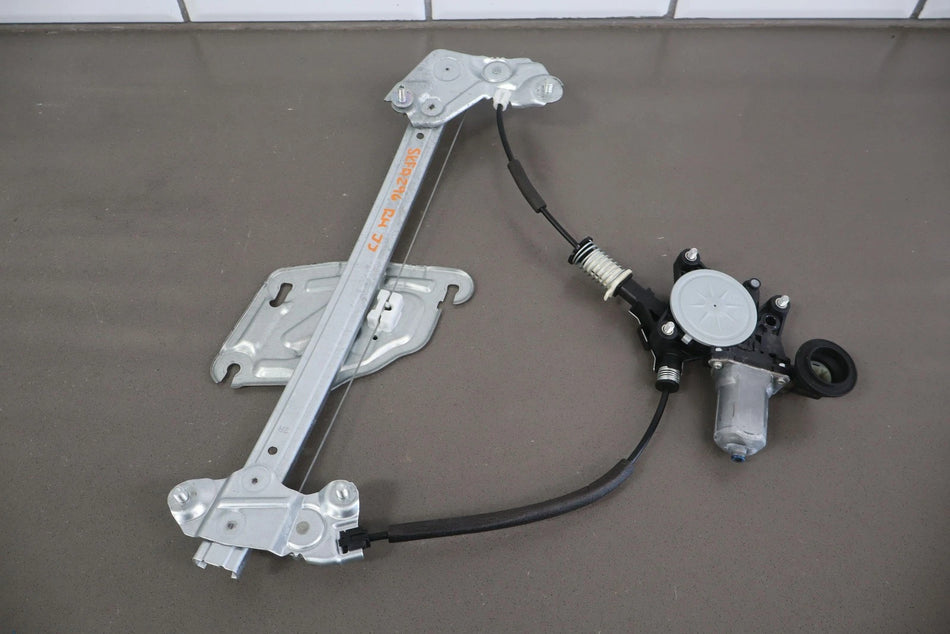 2019 Fiat 124 Spider- Right Front Door Regulator